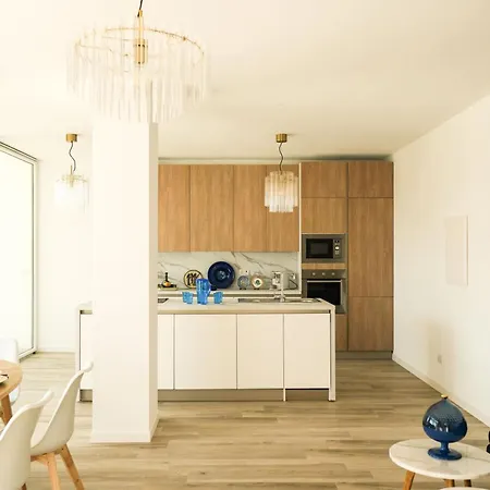 Villa Alta By Sthey *